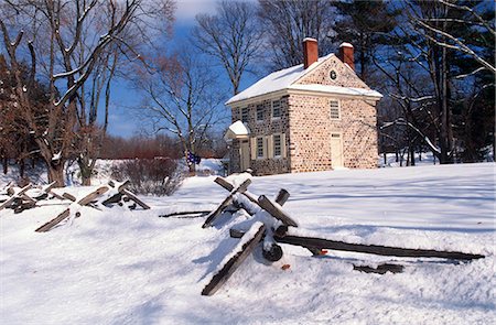 GEORGE WASHINGTON HEADQUARTERS IN WINTER SNOW VALLEY FORGE PENNSYLVANIA USA Stock Photo - Rights-Managed, Code: 846-03164589