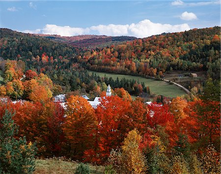 simsearch:846-03164651,k - EAST TOPSHAM, VERMONT SCENIC VIEW OF COUNTRY TOWN IN AUTUMN Stock Photo - Rights-Managed, Code: 846-03164883