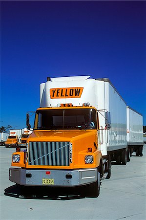 YELLOW FREIGHT SYSTEM JACKSONVILLE, FLORIDA Foto de stock - Con derechos protegidos, Código: 846-03164948