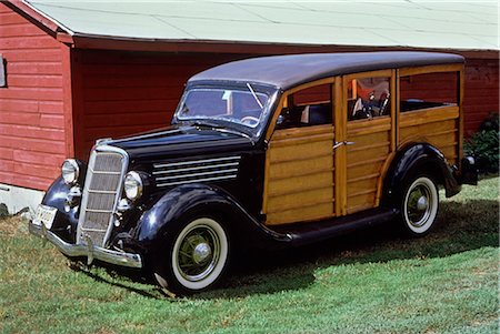 1935 FORD WOODY Stock Photo - Rights-Managed, Code: 846-03165061