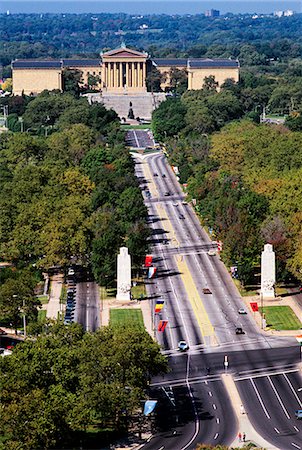 pennsylvania - BEN FRANKLIN PARKWAY AND PHILADELPHIA ART MUSEUM PHILADELPHIA, PENNSYLVANIA Stock Photo - Rights-Managed, Code: 846-03165219