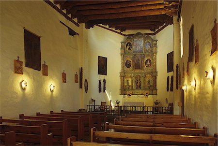 SANTA FE, NM L'INTÉRIEUR DE LA CHAPELLE DE SAN MIGUEL Photographie de stock - Rights-Managed, Code: 846-03165342