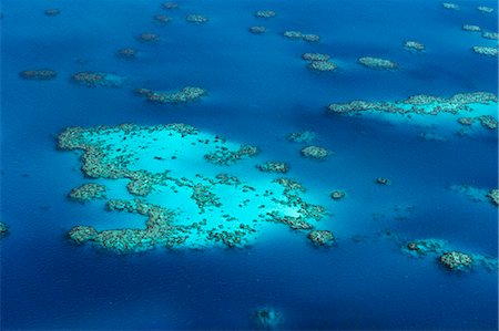 BERMUDA AERIAL VIEW OF REEFS Foto de stock - Con derechos protegidos, Código: 846-03165417