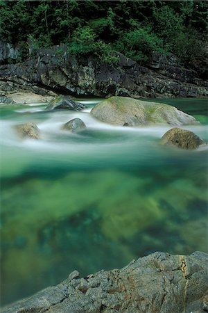 GOLD CREEK GOLDEN EARS PROVINCIAL PARK Foto de stock - Con derechos protegidos, Código: 846-03165538