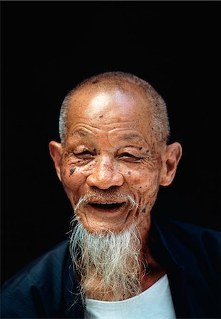 simsearch:846-03164419,k - CHINESE MAN SMILING Stock Photo - Rights-Managed, Code: 846-03165647