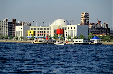 NEW JERSEY STATE ADVENTURE AQUARIUM ON DELAWARE RIVER WATERFRONT CAMDEN Stock Photo - Rights-Managed, Code: 846-03165757