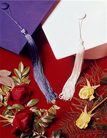 1970s GRADUATION STILL LIFE MORTARBOARDS AND ROSES Stock Photo - Rights-Managed, Code: 846-03166099