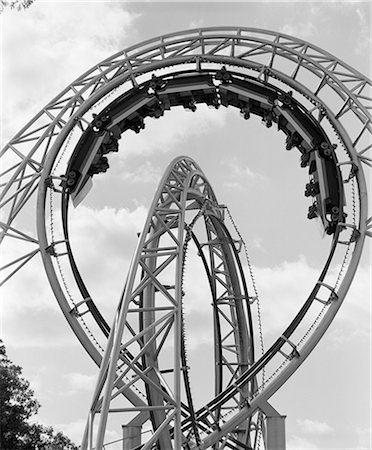 simsearch:846-03164084,k - 1970ER JAHRE ROLLER COASTER FAIR PARK RIDE Stockbilder - Lizenzpflichtiges, Bildnummer: 846-03163280