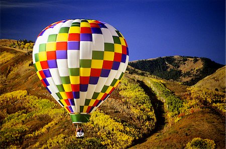 flying in air - HOT AIR BALLOONS PARK CITY, UTAH Stock Photo - Rights-Managed, Code: 846-03163658