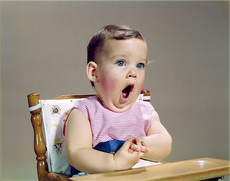 1960s BABY MOUTH WIDE OPEN YAWNING SINGING SURPRISED SHOCKED AMAZED FACIAL EXPRESSION Fotografie stock - Rights-Managed, Codice: 846-03163893