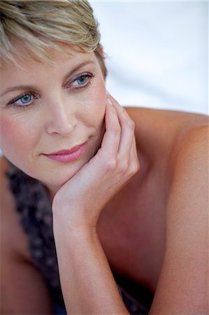 Short Hair Makeup 50 Year Old Stock Photos Page 1 Masterfile