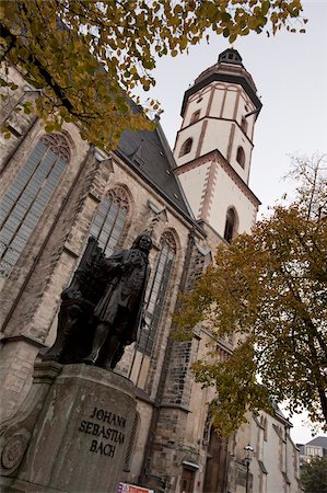 simsearch:841-03867817,k - Statue of Bach, Thomaskirche, Leipzig, Saxony, Germany, Europe Stock Photo - Rights-Managed, Code: 841-05784089