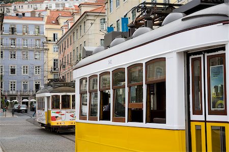 praca d. pedro iv - Tram Praca Da Figueira, quartier de Rossio, Lisbonne, Portugal, Europe Photographie de stock - Rights-Managed, Code: 841-05784337