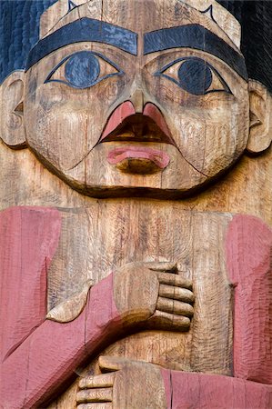 sitka - Mât totémique à Sitka National Historical Park, Sitka, île Baranof, sud-est de l'Alaska, aux États-Unis, en Amérique du Nord Photographie de stock - Rights-Managed, Code: 841-05784375