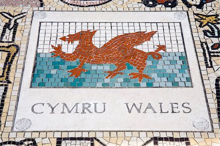 Tile mosaic of Welsh crest at Millennium Stadium, Cardiff City, Wales, United Kingdom, Europe Foto de stock - Con derechos protegidos, Código: 841-05784460