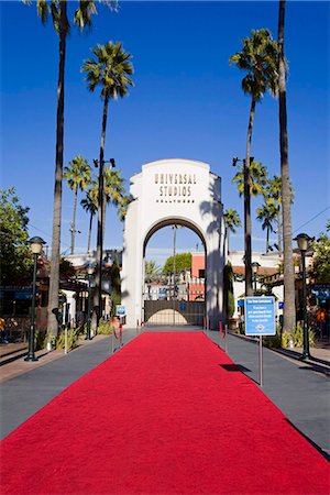 Eingang zu den Universal Studios Hollywood in Los Angeles, California, Vereinigte Staaten von Amerika, Nordamerika Stockbilder - Lizenzpflichtiges, Bildnummer: 841-05784507