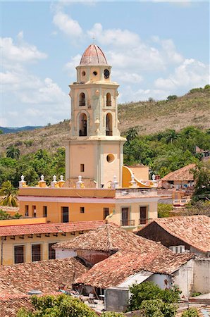 plaza mayor - Convento de San Francisco (Convent of St. Francis of Assisi), Trinidad, UNESCO World Heritage Site, Cuba, West Indies, Caribbean, Central America Foto de stock - Con derechos protegidos, Código: 841-05785031