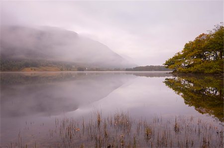 perthshire - Autumn scene beside a misty dawn at Loch Voil in the Balquhidder Valley, Loch Lomond and the Trossachs National Park, Perthshire, Scotland, United Kingdom, Europe Stock Photo - Rights-Managed, Code: 841-05785112