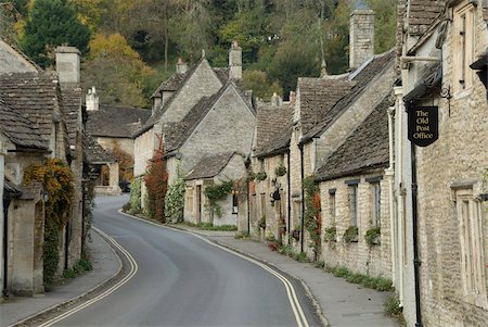 Main street dans le village de Castle Combe, dans le Wiltshire, Cotswolds, Angleterre, Royaume-Uni, Europe Photographie de stock - Rights-Managed, Code: 841-05785403