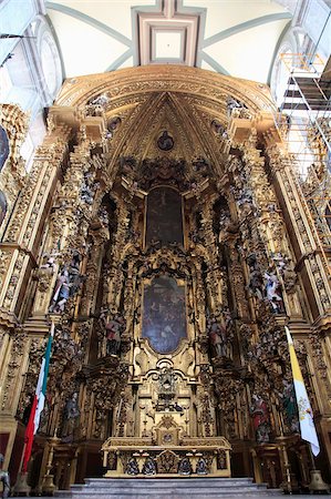 Altar, Metropolitan Cathedral, the largest church in Latin America, Zocalo, Plaza de la Constitucion, Mexico City, Mexico, North America Foto de stock - Con derechos protegidos, Código: 841-05785528