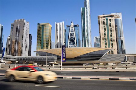 Station de métro, Sheikh Zayed Road, Dubaï, Émirats arabes, Moyen-Orient Photographie de stock - Rights-Managed, Code: 841-05785648