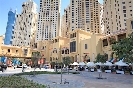 simsearch:841-05785658,k - The Walk at Jumeirah Beach Residence, Dubai Marina, Dubai, United Arab Emirates, Middle East Foto de stock - Con derechos protegidos, Código: 841-05785656