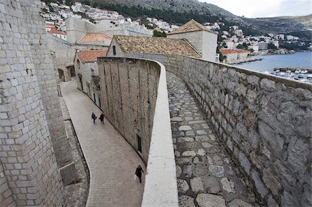 parapet - Old Town Battlements, Dubrovnik, Croatia, Europe Stock Photo - Rights-Managed, Code: 841-05781499