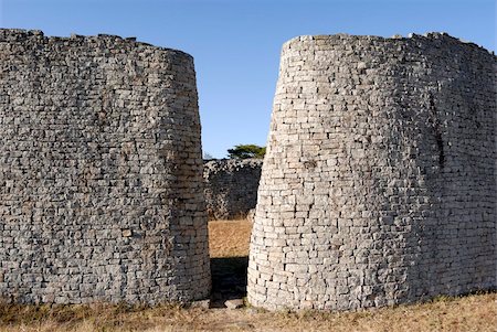 famous places in zimbabwe - Great Zimbabwe, UNESCO World Heritage Site, Zimbabwe, Africa Stock Photo - Rights-Managed, Code: 841-05781758