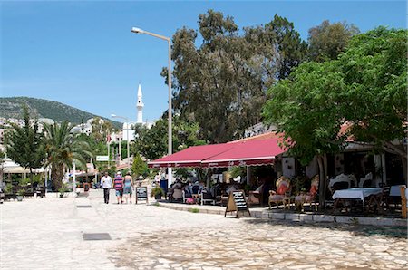 Kalkan, a popular tourist resort, Antalya Province, Anatolia, Turkey, Asia Minor, Eurasia Foto de stock - Con derechos protegidos, Código: 841-05781958