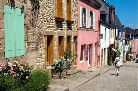 Old cobbled street, St. Goustan old quarter, Auray, Brittany, France, Europe Stock Photo - Rights-Managed, Code: 841-05782124