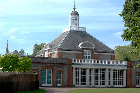 serpentine gallery - The Serpentine Gallery, Kensington Gardens, London W2, England, United Kingdom, Europe Stock Photo - Rights-Managed, Code: 841-05782166