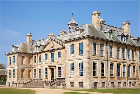 Front facade of Belton House, a country house built by the Brownlow family near Grantham, Lincolnshire, England, United Kingdom, Europe Foto de stock - Con derechos protegidos, Código: 841-05782387