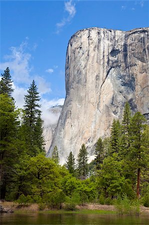 sierra nevada - El Capitan, a 3000 feet granite monolith, with the Merced River flowing through Yosemite Valley, Yosemite National Park, UNESCO World Heritage Site, Sierra Nevada, California, United States of America, North America Stock Photo - Rights-Managed, Code: 841-05782422