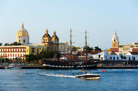 Quartier du port, la vieille ville, patrimoine mondial de l'UNESCO, Cartagena, Colombie, Amérique du Sud Photographie de stock - Rights-Managed, Code: 841-05782611