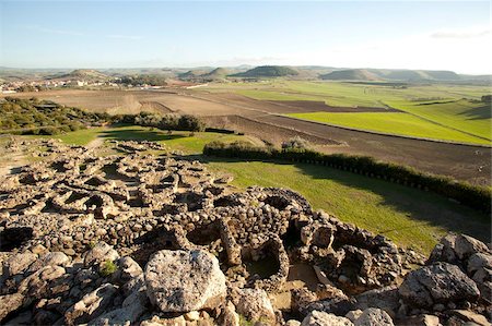 Su Nuraxi di Barumini, the ruins of largest Nuraghi settlement in the island, UNESCO World Heritage Site, Barumini, Sardinia, Italy, Europe Stock Photo - Rights-Managed, Code: 841-05782986