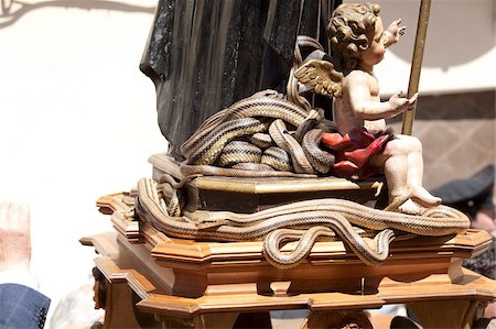 snake close up - San Domenico dei Serpari (St. Dominic of the Snakes), Cocullo, Abruzzi, Italy, Europe Stock Photo - Rights-Managed, Code: 841-05783006