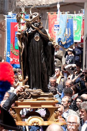 snake close up - San Domenico dei Serpari (St. Dominic of the Snakes), Cocullo, Abruzzi, Italy, Europe Stock Photo - Rights-Managed, Code: 841-05783009