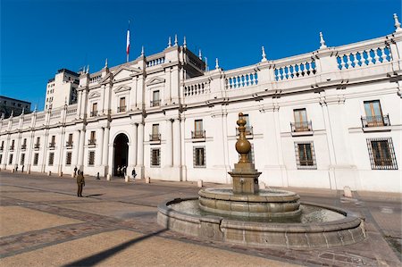 palacio de la moneda - Palacio de la Moneda, Santiago, Chile, South America Foto de stock - Con derechos protegidos, Código: 841-05783082