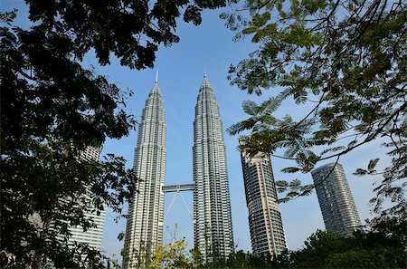 petronas twin towers - Petronas Twin Towers, Kuala Lumpur, en Malaisie, l'Asie du sud-est, Asie Photographie de stock - Rights-Managed, Code: 841-05783472