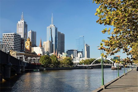 Melbourne Central Business District (CBD) and Yarra River, Melbourne, Victoria, Australia, Pacific Foto de stock - Con derechos protegidos, Código: 841-05783489