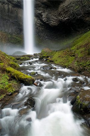 Waterfall, Oregon, United States of America, North America Stock Photo - Rights-Managed, Code: 841-05783634