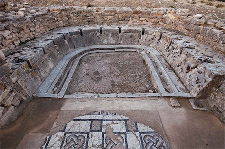 simsearch:841-05794592,k - Roman ruins, Dougga Archaeological Site, UNESCO World Heritage Site, Tunisia, North Africa, Africa Stock Photo - Rights-Managed, Code: 841-05794594