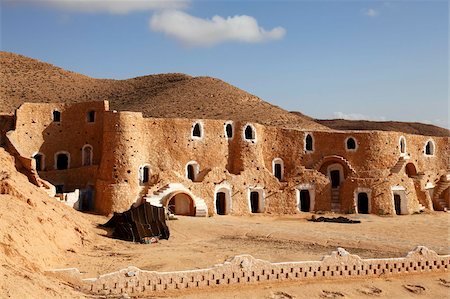 Diaramor Museum in troglodyte dwelling style building, Matmata, Tunisia, North Africa, Africa Foto de stock - Con derechos protegidos, Código: 841-05794632