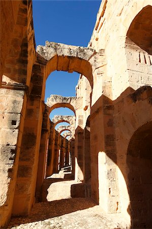 Roman amphitheatre, El Jem, UNESCO World Heritage Site, Tunisia, North Africa, Africa Foto de stock - Con derechos protegidos, Código: 841-05794668