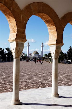 Mausolée d'Habib Bourguiba, Monastir, en Tunisie, l'Afrique du Nord, Afrique Photographie de stock - Rights-Managed, Code: 841-05794672