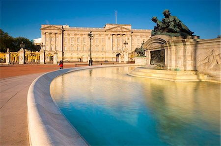 Buckingham Palace, Londres, Royaume-Uni, Europe Photographie de stock - Rights-Managed, Code: 841-05795552