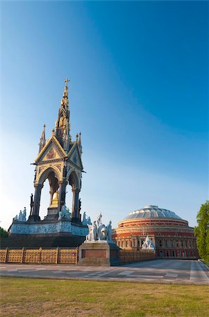 royal albert hall - Royal Albert Hall and Albert Memorial, Kensington, London, England, United Kingdom, Europe Fotografie stock - Rights-Managed, Codice: 841-05795566