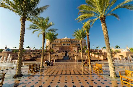 Emirates Palace Hotel, Abu Dhabi, Émirats Arabes Unis, Moyen-Orient Photographie de stock - Rights-Managed, Code: 841-05795694