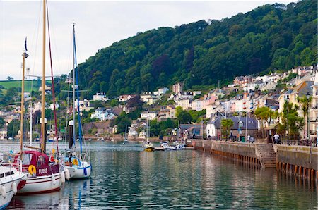 dart river - La rivière Dart, Dartmouth, Devon, Angleterre, Royaume-Uni, Europe Photographie de stock - Rights-Managed, Code: 841-05795759