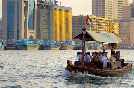 deira - Deira across Dubai Creek, Dubai, United Arab Emirates, Middle East Fotografie stock - Rights-Managed, Codice: 841-05795774